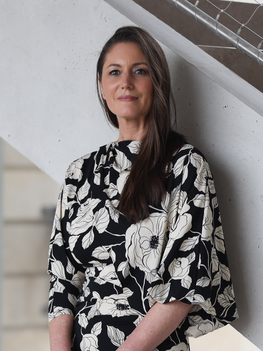 Portrait of Tamara Pérez, Executive Assistant to the Director at Faro Santander.