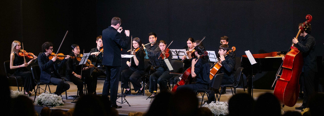 Ensemble de la Escuela Superior de Música Reina Sofía en la Fiesta de inauguración de Faro Santander